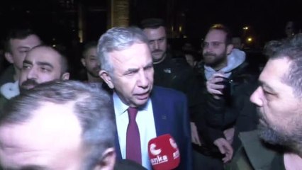 İmamoğlu'nu Makamında Ziyaret Eden Mansur Yavaş: "Hukuksuz Bir Karar. Ekrem Bey'in Yanındayız"