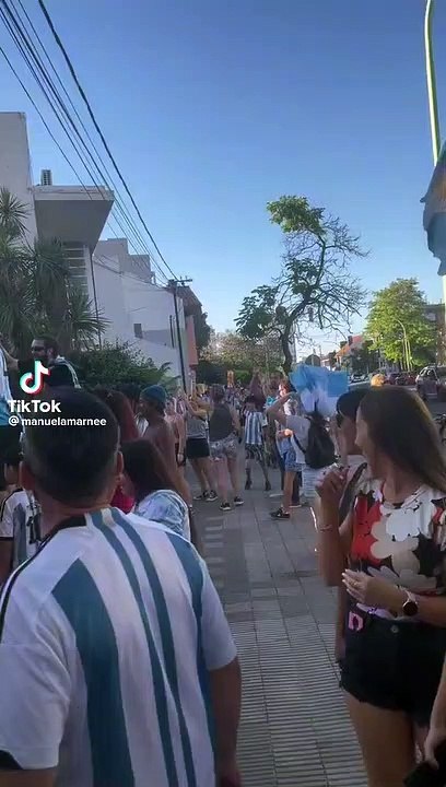 "Abuelaa lalalalala" en Bahía Blanca