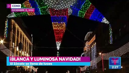 Sheinbaum enciende el alumbrado navideño en el Zócalo de la CDMX