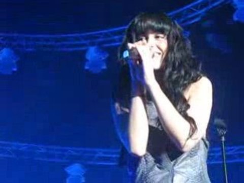 Jenifer 15Mars Attention douleur fraiche