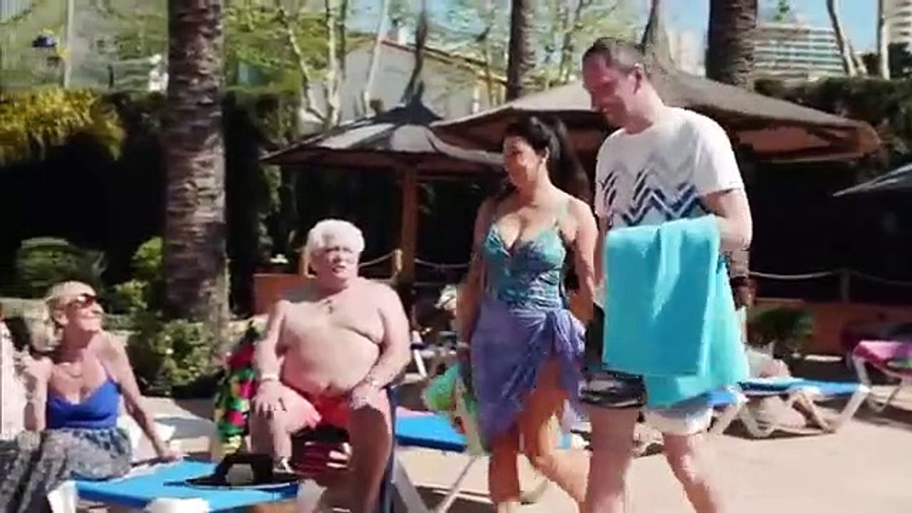Benidorm - Se10 - Ep01 HD Watch HD Deutsch