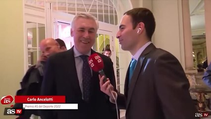 Скачать видео: Los momentazos de los Premios AS: de Nadal y Ancelotti al alcalde Almeida y los penaltis