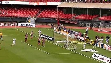 Melhores momentos da vitória do São Paulo sobre o Botafogo-SP por 2 a 0