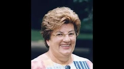 À 84 ans, Maïté a tout perdu : elle a enterré son fils unique Serge, son mari et "vivrait désormai