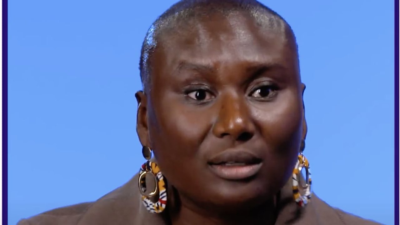 Hamalita Fofana, victime d’excision : "J'ai 5 ans. Je crie. Elle prend un couteau et met sa main dans mon sexe et commence à couper"