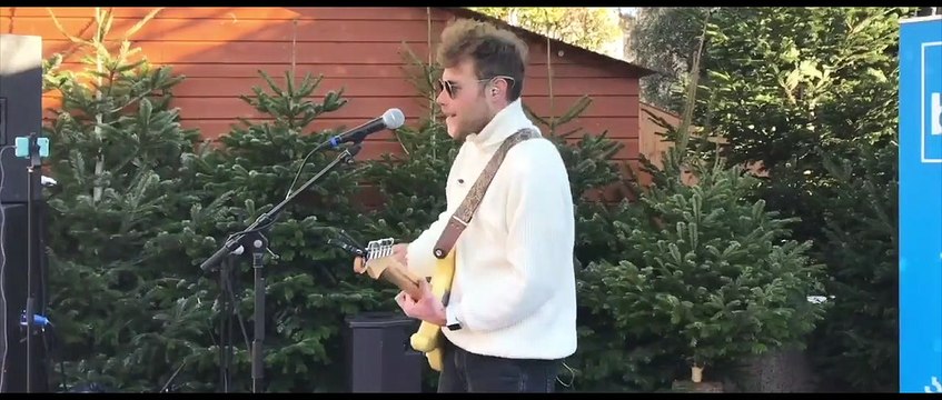 Jude Todd en live depuis le Village de Noël de Nice : Les chansons cadeaux de France Bleu Azur (Titre 1)