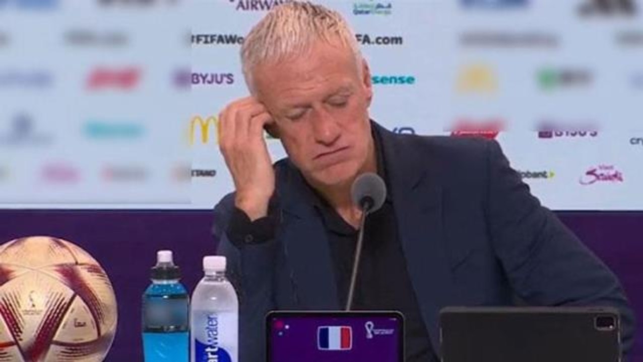 Dünya Kupası'nda finale yükselen Fransa'da Deschamps, muhabirin sorusuna ne diyeceğini bilemedi