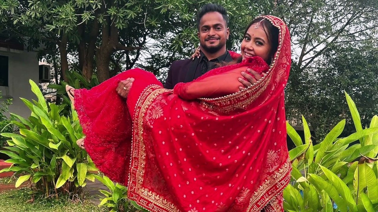Devoleena ties the knot with her gym trainer Shahnawaz