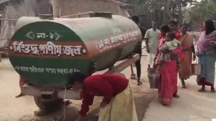 দঃদিনাজপুরঃ উদাসীন প্রশাসন! খরা পড়তেই পানীয় জলের হাহাকার শ্রীবই গ্রামে
