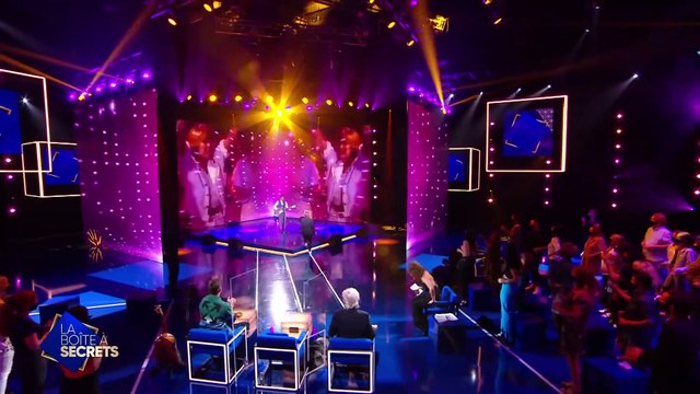 Laurent Voulzy et Véronique Jannot reprennent Désir désir dans La boite à secrets