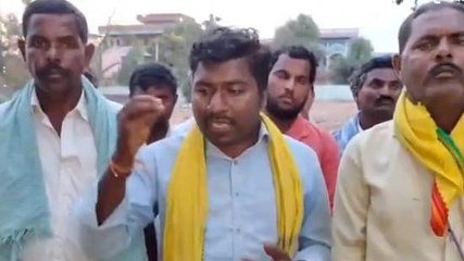 దుబ్బాక: మా పది మందిపై దౌర్జన్యంగా దాడి చేసారు