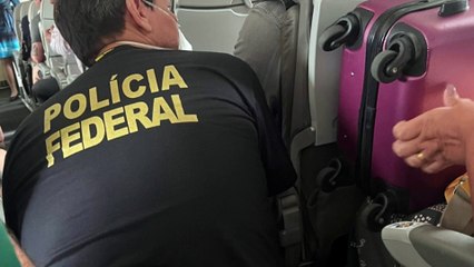 Voo vira caso de polícia após foto sem autorização de influenciadora: 'Absurdo'