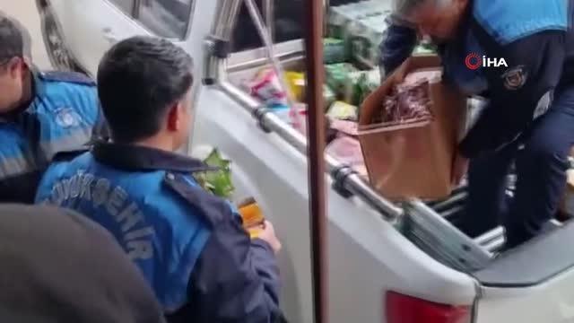 Şanlıurfa'da market denetimi: Son kullanma tarihi geçmiş binlerce ürün ele geçirildi