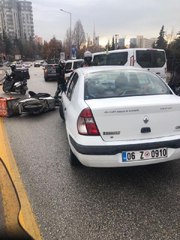 Çarptığı kurye ve arkadaşının üzerine otomobili sürüp, kaçtı