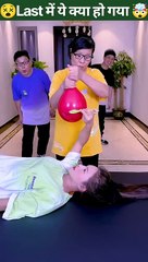 लड़की के मुंह पर गुब्बारा फोड़ दिया @MRINDIANHACKER @CrazyXYZ @MrBeast #shorts #viral