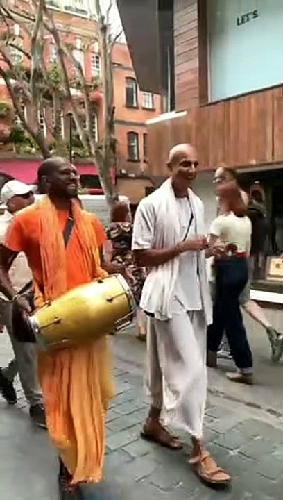 हरे रामा हरे कृष्णा