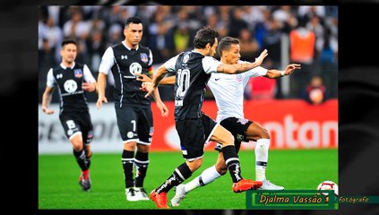 Corinthians x Colo-Colo sob as lentes de Djalma Vassão