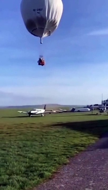Une montgolfière ne se pose pas au meilleur endroit possible