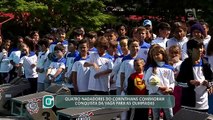 Crianças da natação do Corinthians conhecem atletas classificados para Rio-2016