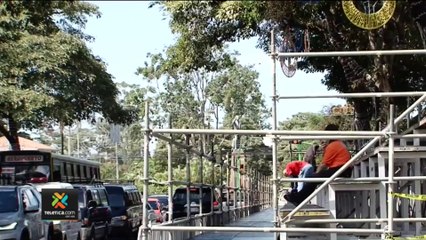 tn7-caos-vial-paseo-colon-por-cierre-festival-de-la-luz-151222