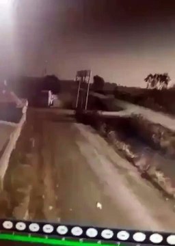 Un camion modifie les panneaux de signalisation sans le vouloir