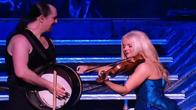 CELTIC WOMAN — Níl Sé'n La – Susan , Chloë, Lisa, Máiréad Nesbitt | Celtic Woman - Emerald Musical Gems - Live In Concert