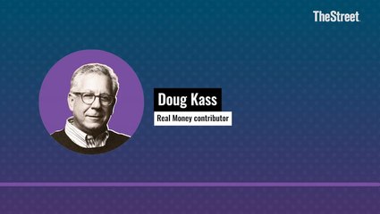 How Looking Back on 2022 Can Help Investors in 2023