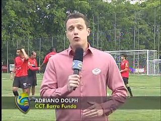 São Paulo volta à capital depois de derrota para o Bahia