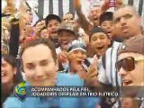 Gazeta acompanha desfile do Corinthians em trio elétrico