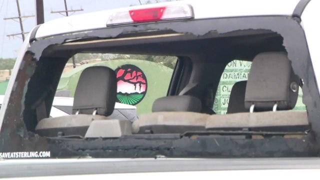 美 남부 토네이도 강타 3명 사망...주택 파손 피해 잇따라 / YTN