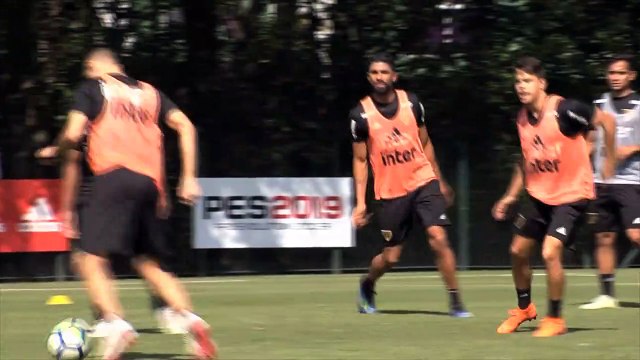 Imagens do treino do São Paulo desta quinta-feira