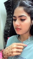 Viral status    Do lover rat ko ek dusre ko sone se rokte huye