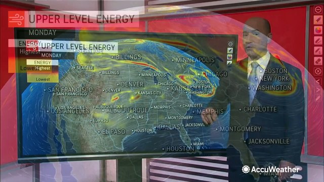 An impending storm could cause major travel disruptions just before Christmas