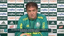 Cuca comenta desfalques e critica contato de Guardiola com Jesus