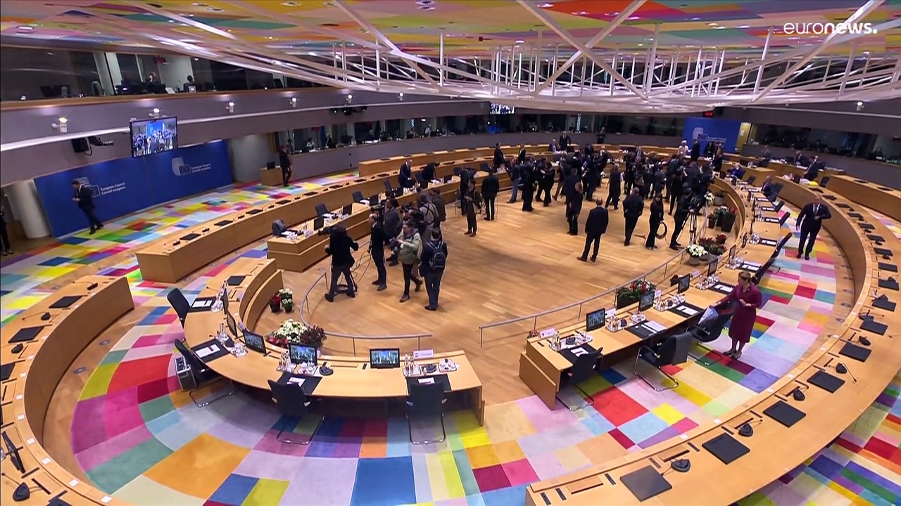 EU approves ninth round of sanctions against Russia