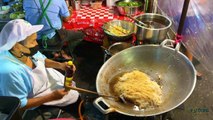 80 Years Old!! Pad Thai Vendor  Thai street food