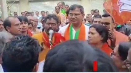 উঃ২৪পরগনাঃ বড় তালা ঝুলিয়ে দেব বিডিও অফিসে, হুঁশিয়ারী বিজেপি নেতার
