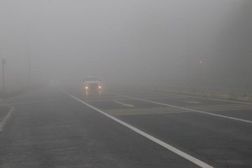 (DRON) Bolu Dağı'nda etkili olan sis güzel görüntüler oluşturdu