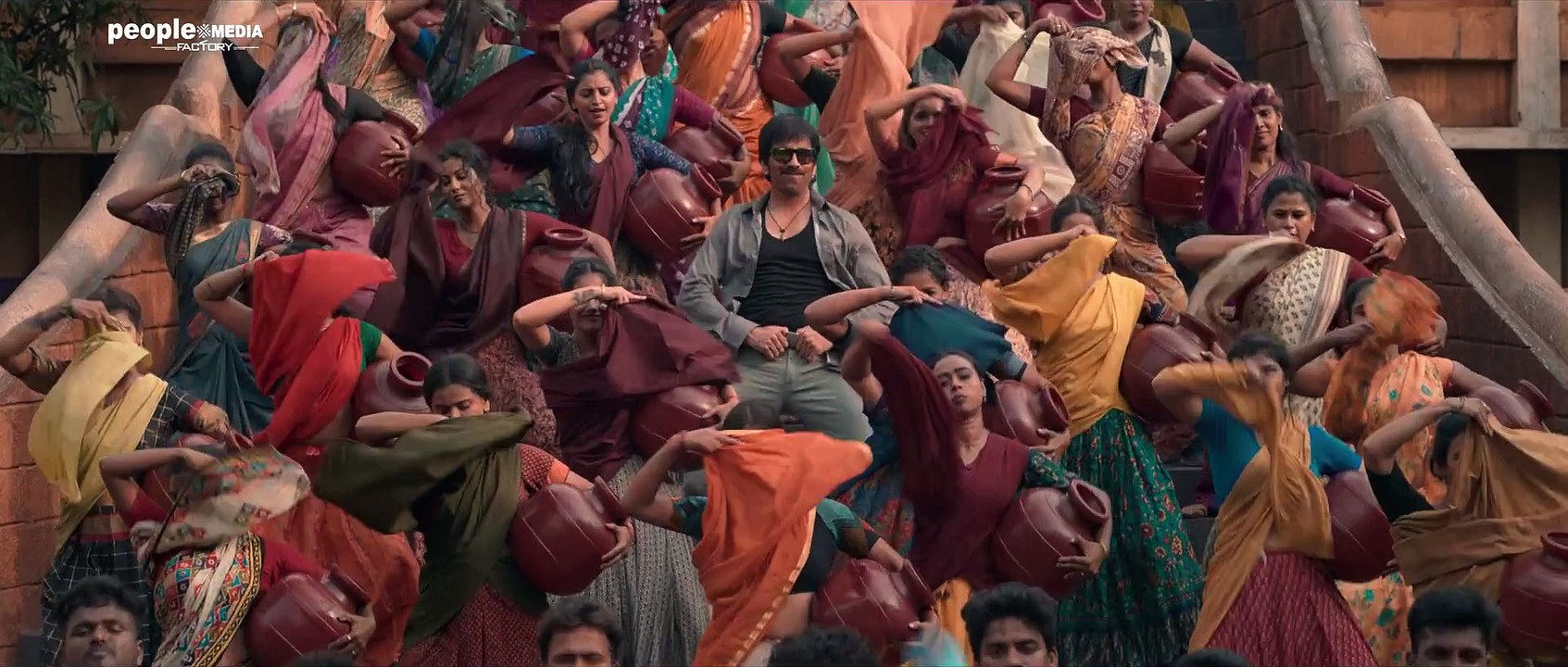 Dhamaka Telugu Movie Trailer _ Ravi Teja _ Sreeleela _ Thrinadha Rao Nakkina _ Bheems Ceciroleo