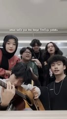Story Wa gitar Tiktok Virall Berdansa dan menari ikuti alunan lagu