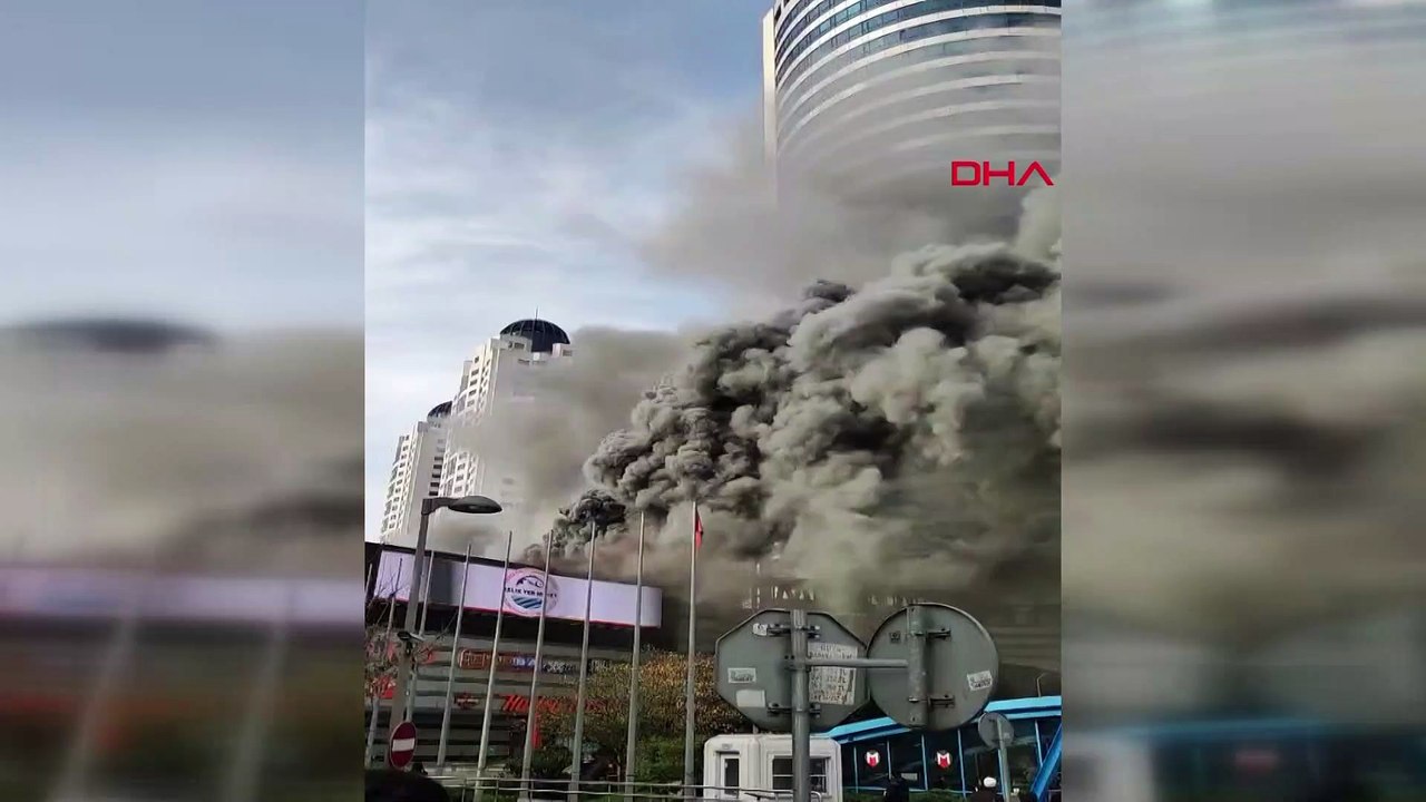 Levent'te AVM yangını