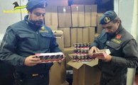 Contrabbando, sequestrate 3 tonnellate di sigarette tra Napoli e Giugliano (16.12.22)