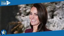 Kate Middleton sublime en bordeaux au concert de Noël : tout savoir sur son look copié par Charlotte