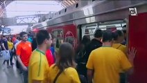 Mercado irregular de ingressos toma conta de estação de metrô