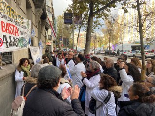 Download Video: El comité de huelga, encerrado en la Consejería de Sanidad de la Comunidad de Madrid: 