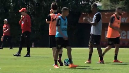 Imagens do treino do São Paulo desta segunda-feira