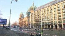 Berlin : un aquarium géant explose dans le hall d'un hôtel, une grande perte pour la biodiversité