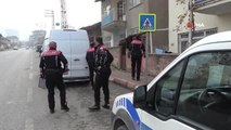 Ağabeyini kazara tüfekle yaraladı, polis merkezine giderek teslim oldu