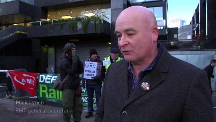 RMT boss: Passengers can ‘get their journeys done’ for Christmas