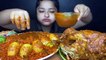 SPICY WHOLE CHICKEN CURRY SPICY SCHEZWAN FRIED RICE  AND FRIED EGGS | BIG BITES | EATING SHOW"